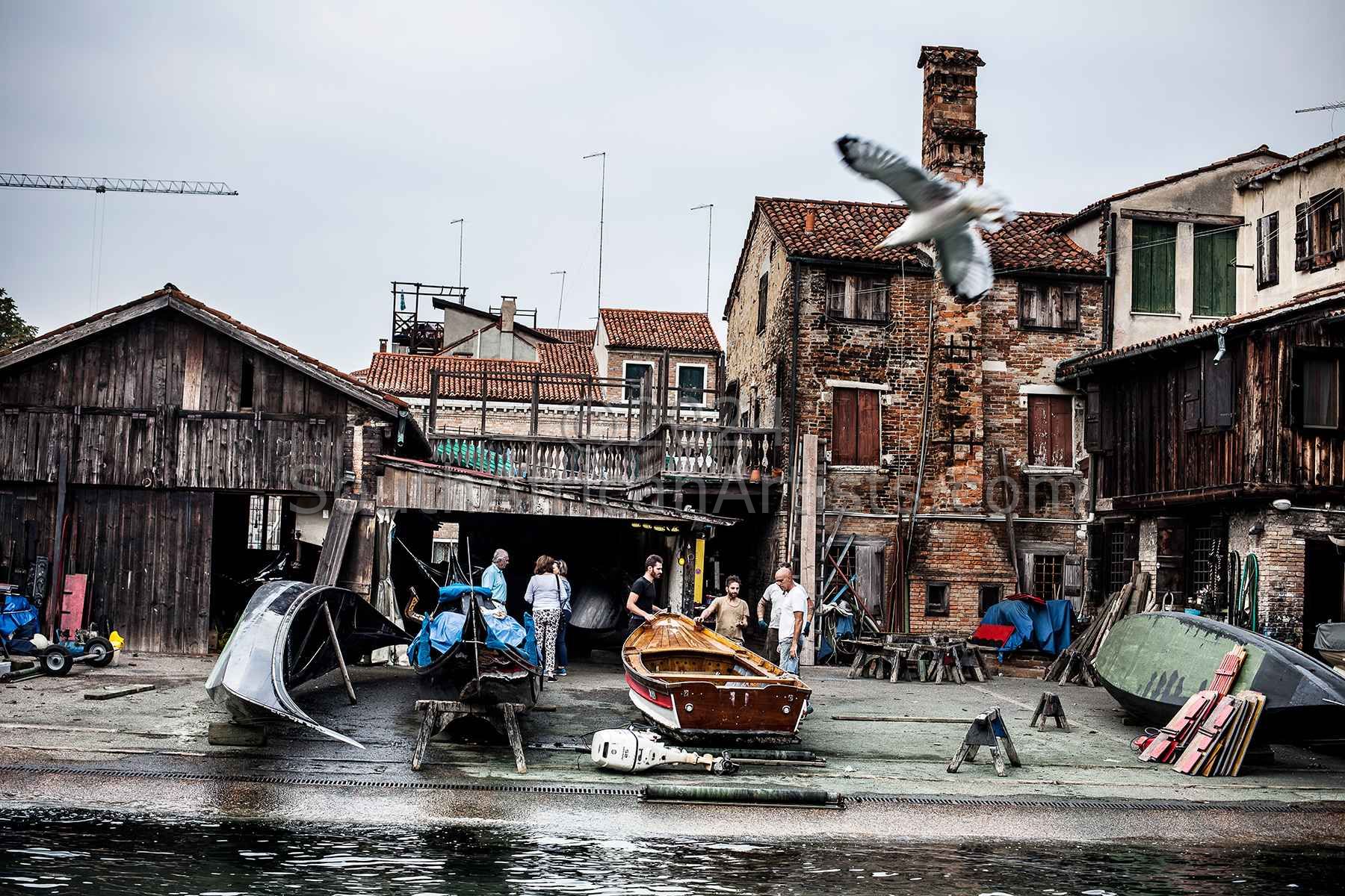 Venice, Fixing the Boats 2016