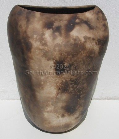 Sawdust Fired Pot Large