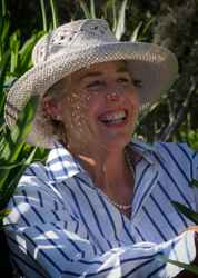 Lorraine Smit