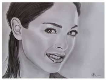 "Kristin Kreuk"