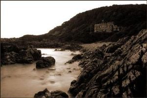 "Lindsay Castle Knoetzie"