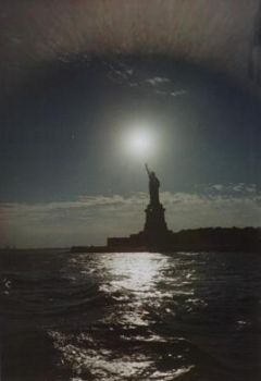 "Statue of Liberty"