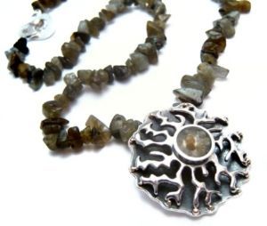 "Organic Pebble Neckpiece"