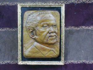 "2d Sculpture O R Tambo"