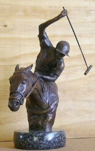"Polo Backhand"