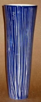 "Flower Pot (in White or Blue)"