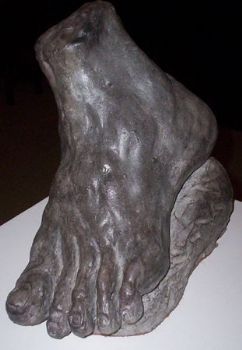 "foot 04"