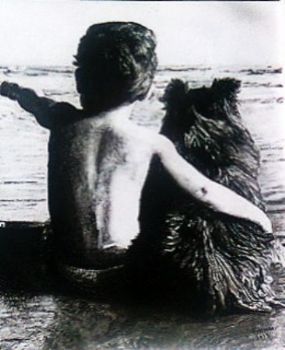 "Friendship: A Miniature"