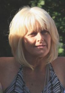 Cindy Lewis-Williams